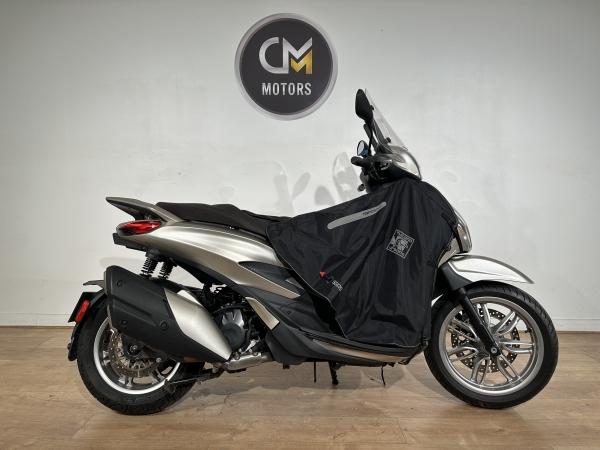 PIAGGIO Beverly 400