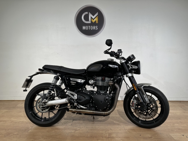 TRIUMPH Speed Twin