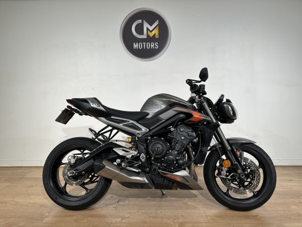 TRIUMPH Street Triple RS