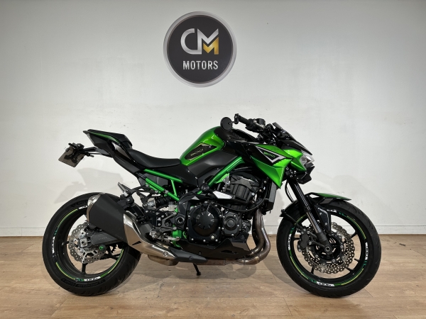 KAWASAKI Z900
