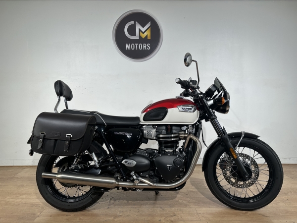 TRIUMPH Bonneville T100