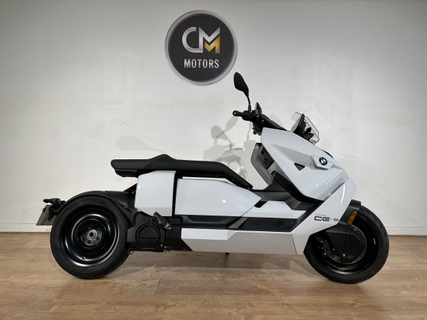 BMW CE04