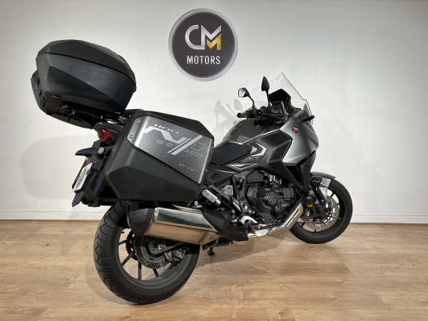 4.jpeg