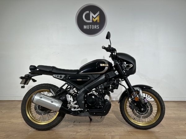 YAMAHA XSR 125