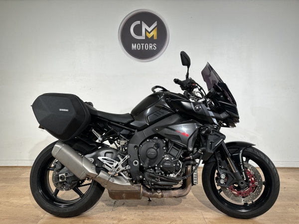 YAMAHA MT-10
